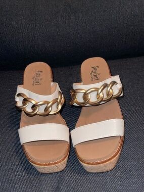 Hey Girl by Corkys White Platform Slide Sandals with Gold Chain